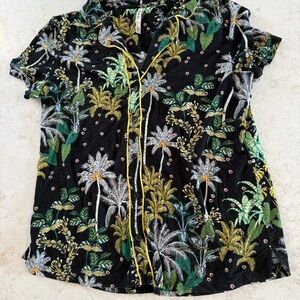 Soma Black and Green Tropical Button Down Shirt Cool Nights